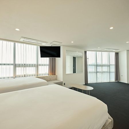 Uh Suite The Haeundae 釜山 外观 照片