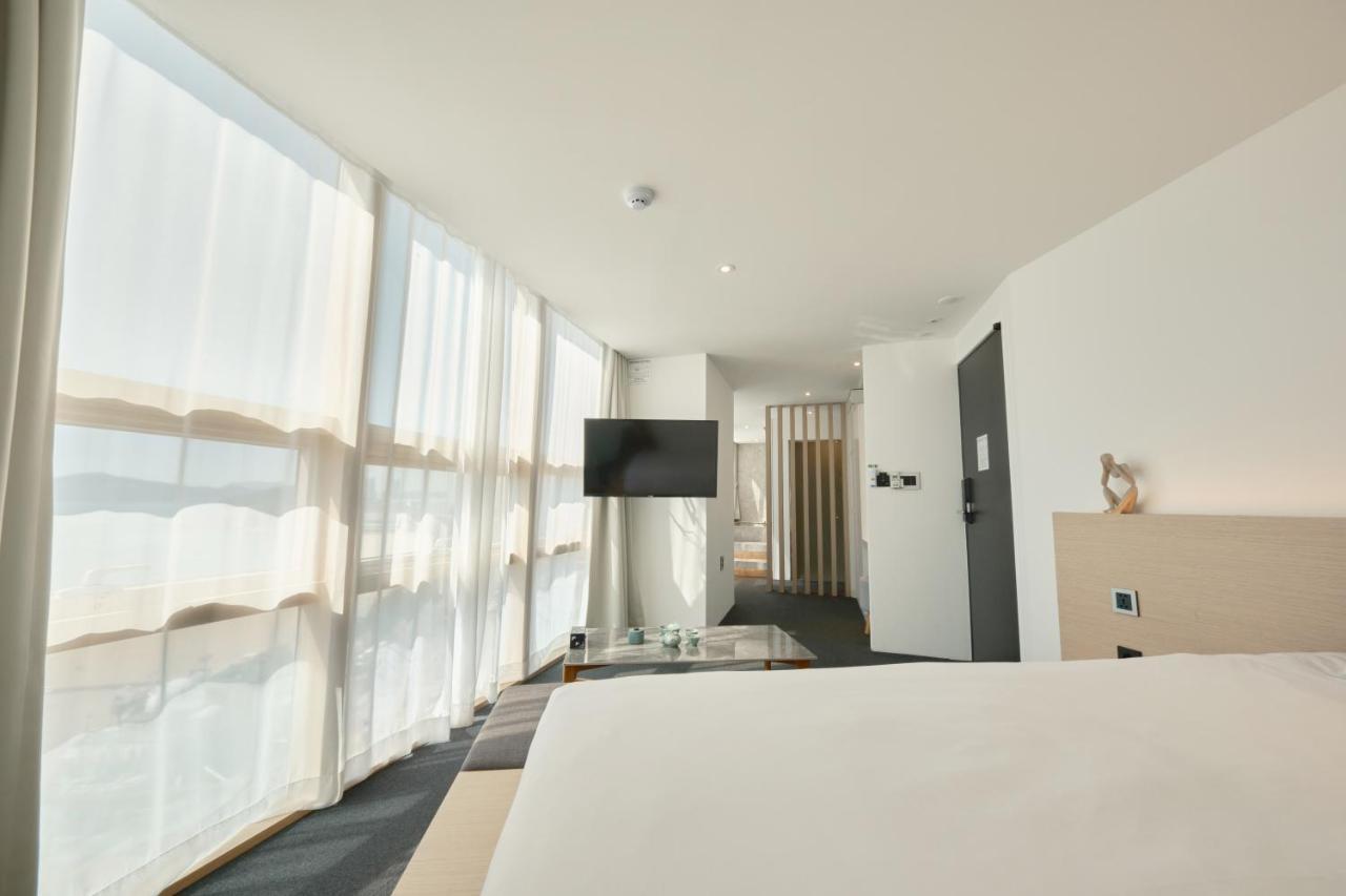 Uh Suite The Haeundae 釜山 外观 照片